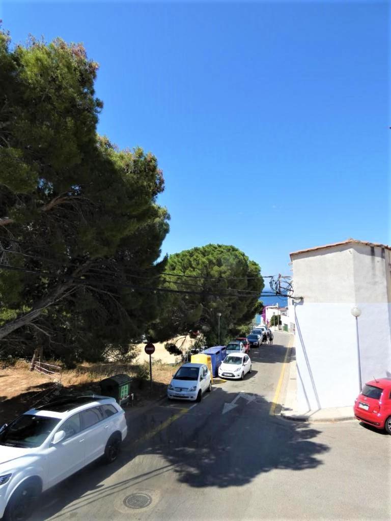 Apartment Canyelles Petites Av-38 *